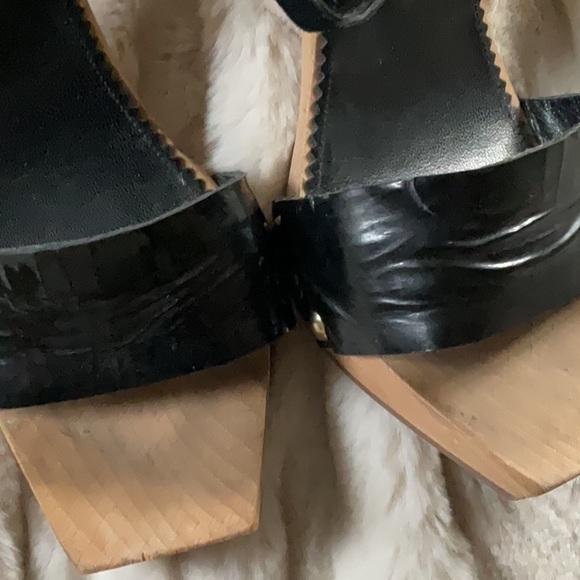 ⚡️LAST CHANCE⚡️ YSL | RARE Black Strappy Wooden Heels - Picture 7 of 12
